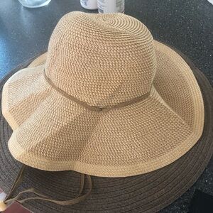 80s Wide Brim Paper Straw Sun Floppy Hat in Tan Women's Beach Hat